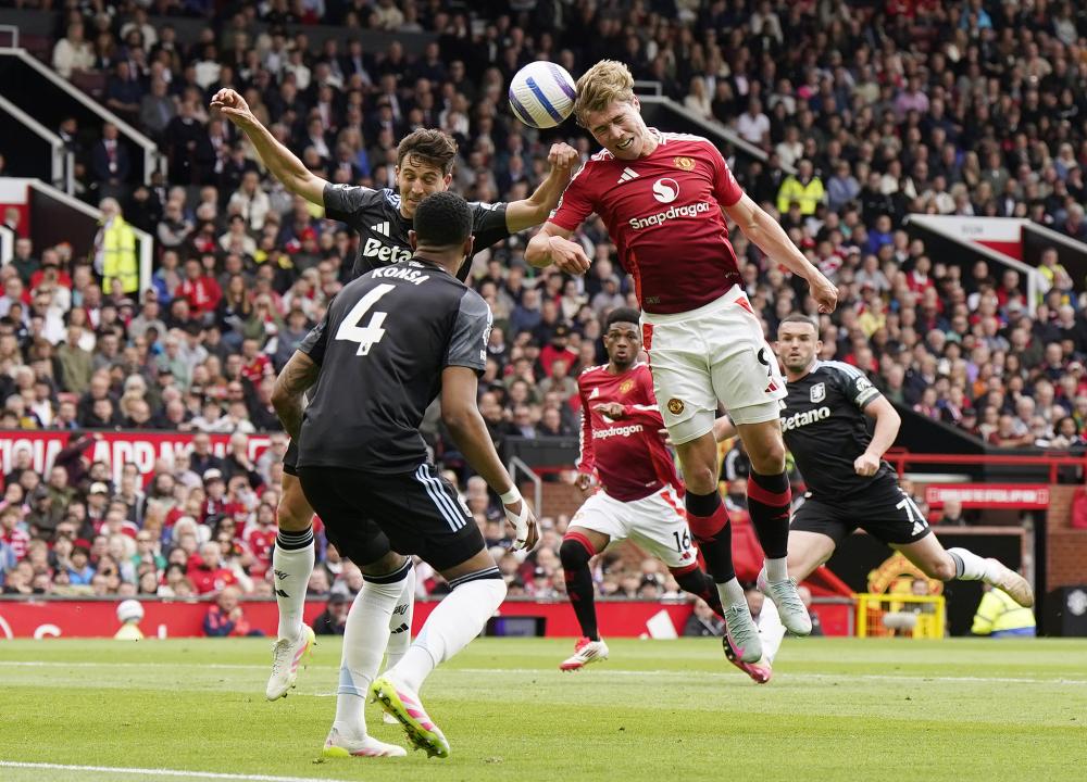 中超第30轮跑动距离榜：钟晋宝13356米居首，周定洋第二